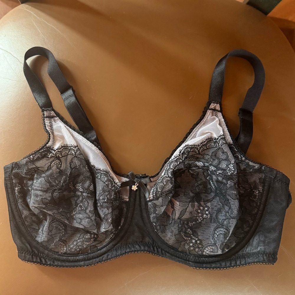 Wacoal Black Lace Underwire Bra